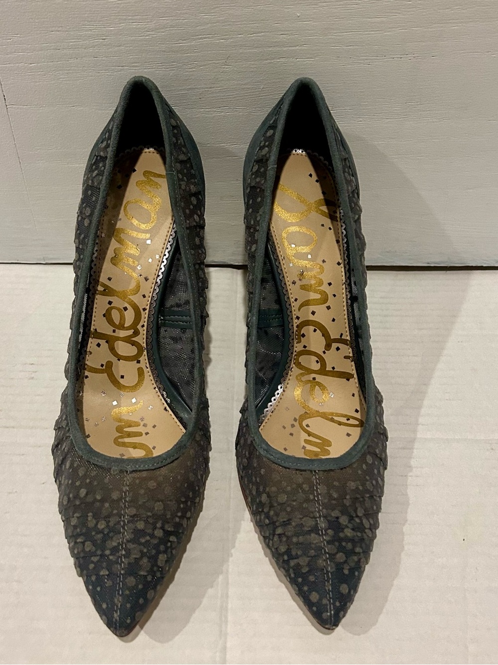 Sam Edelman Pointed Toe Women’s Dress Pumps in Dark Blue/glGreen